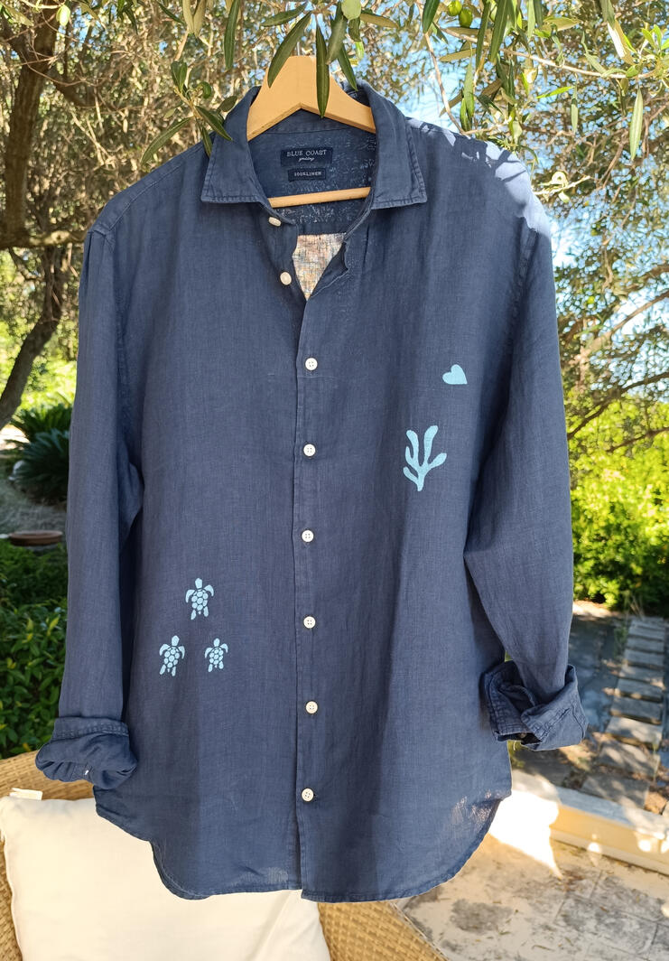 Pomalo shirt, korcula, shopping on Korcula, linen shirts, Jewlery korcula, gold korcula, shoppin korcula, shops korcula, fashion korcula, dress korcula, cool store korcula.